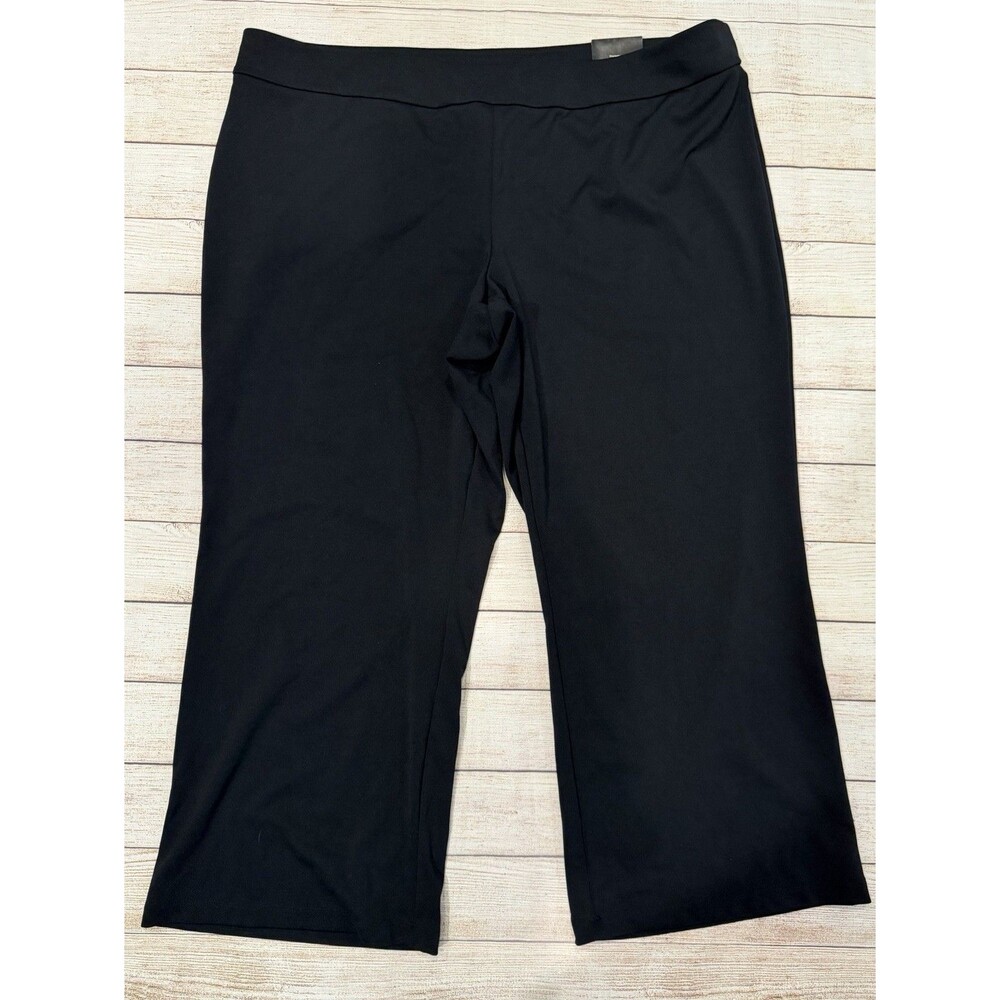 Lane Bryant Black Modern Knit Polyester/spandex blend pants plus 26/28 Petite.